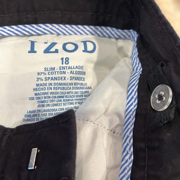 IZOD boy flat front adjustable waist, size 18 - Picture 3 of 3